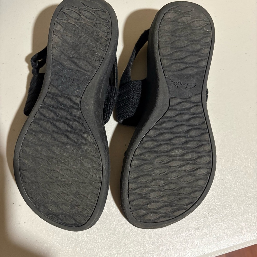 Sandals - Picture 3 of 3